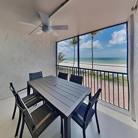 Aparthotel Seaside 107